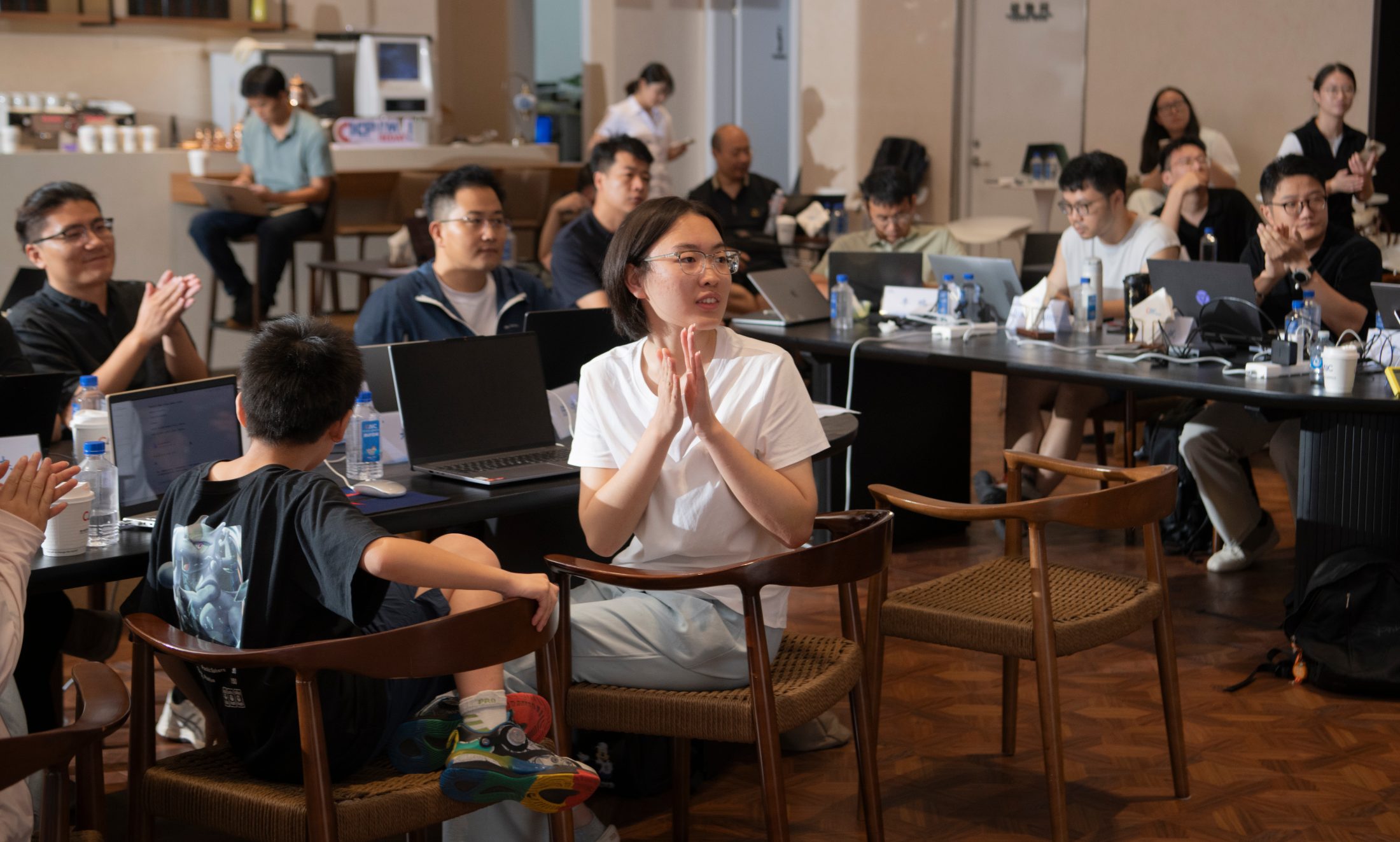 亿级 Token AI Agent 黑客松