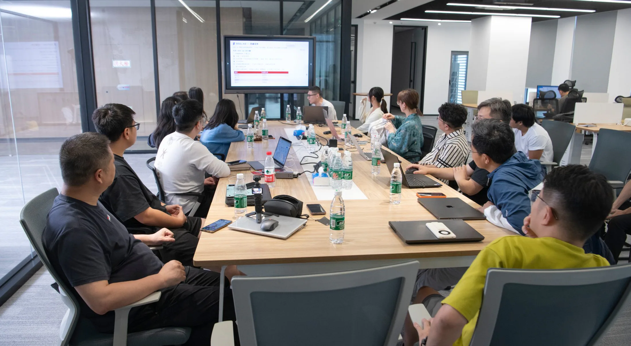 人人都能用的 AI 助手：大模型与 AI Agent 基础培训