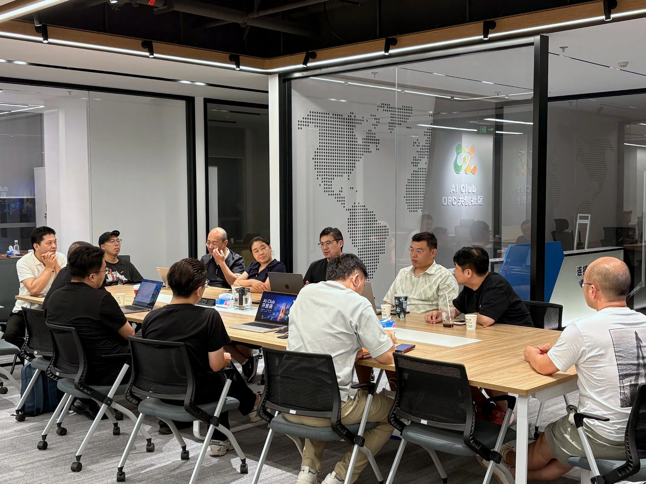 AI Club 开放夜沙龙·第 2 期现场照片 3