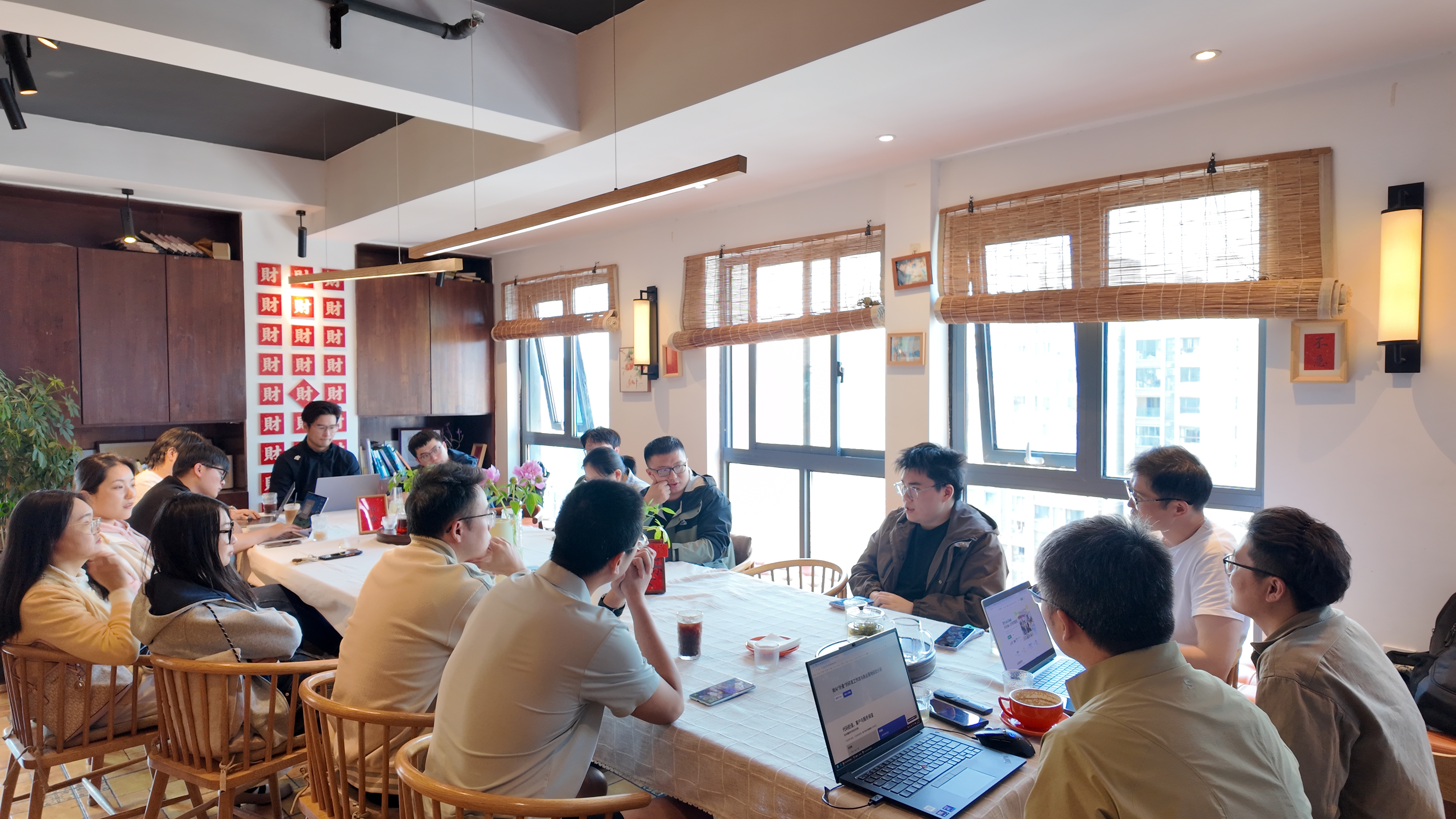 AI 落地实战：从尝试到改变